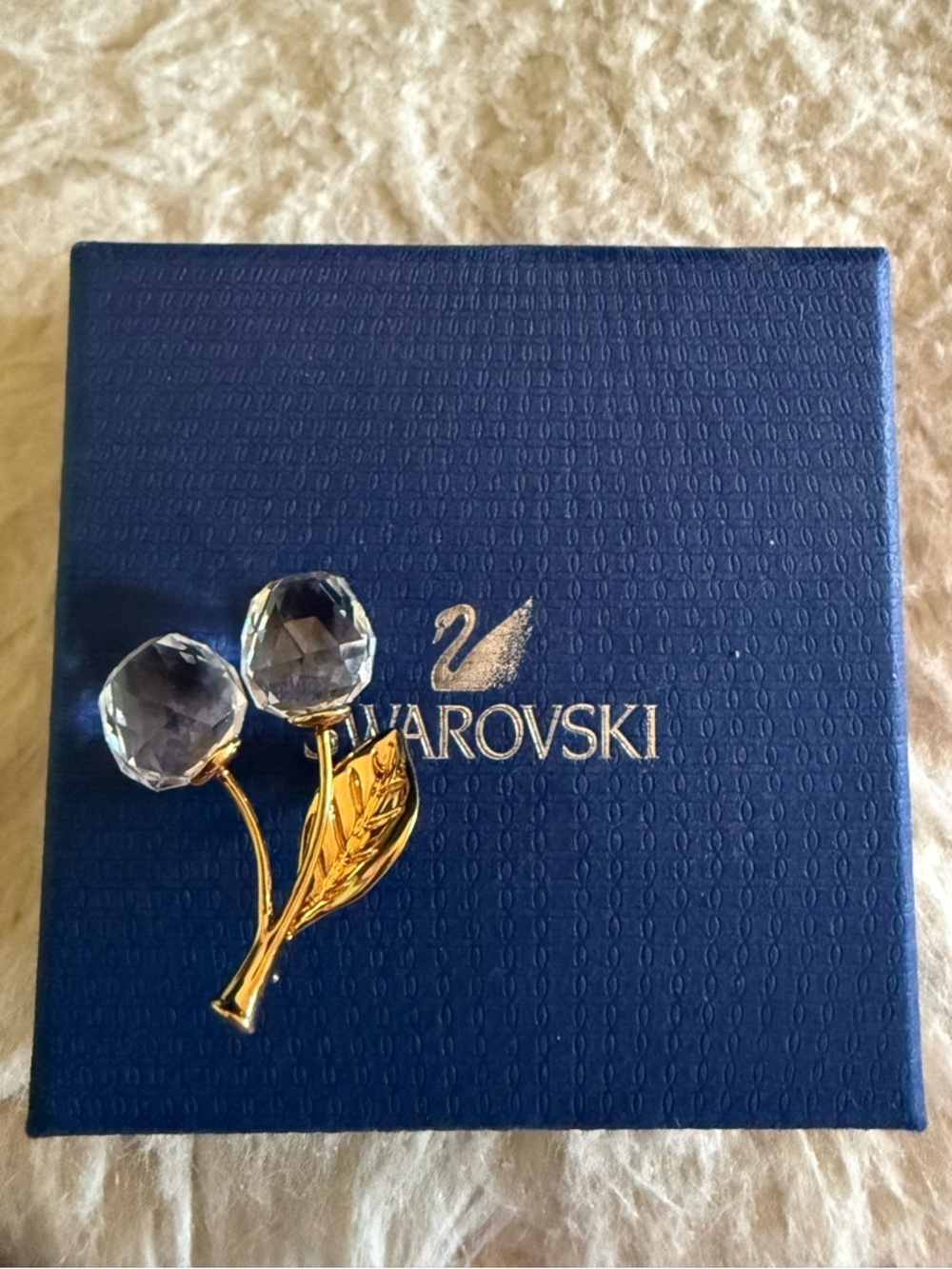 Swarovski Gold Crystal Flower Brooch in Clear and Gold